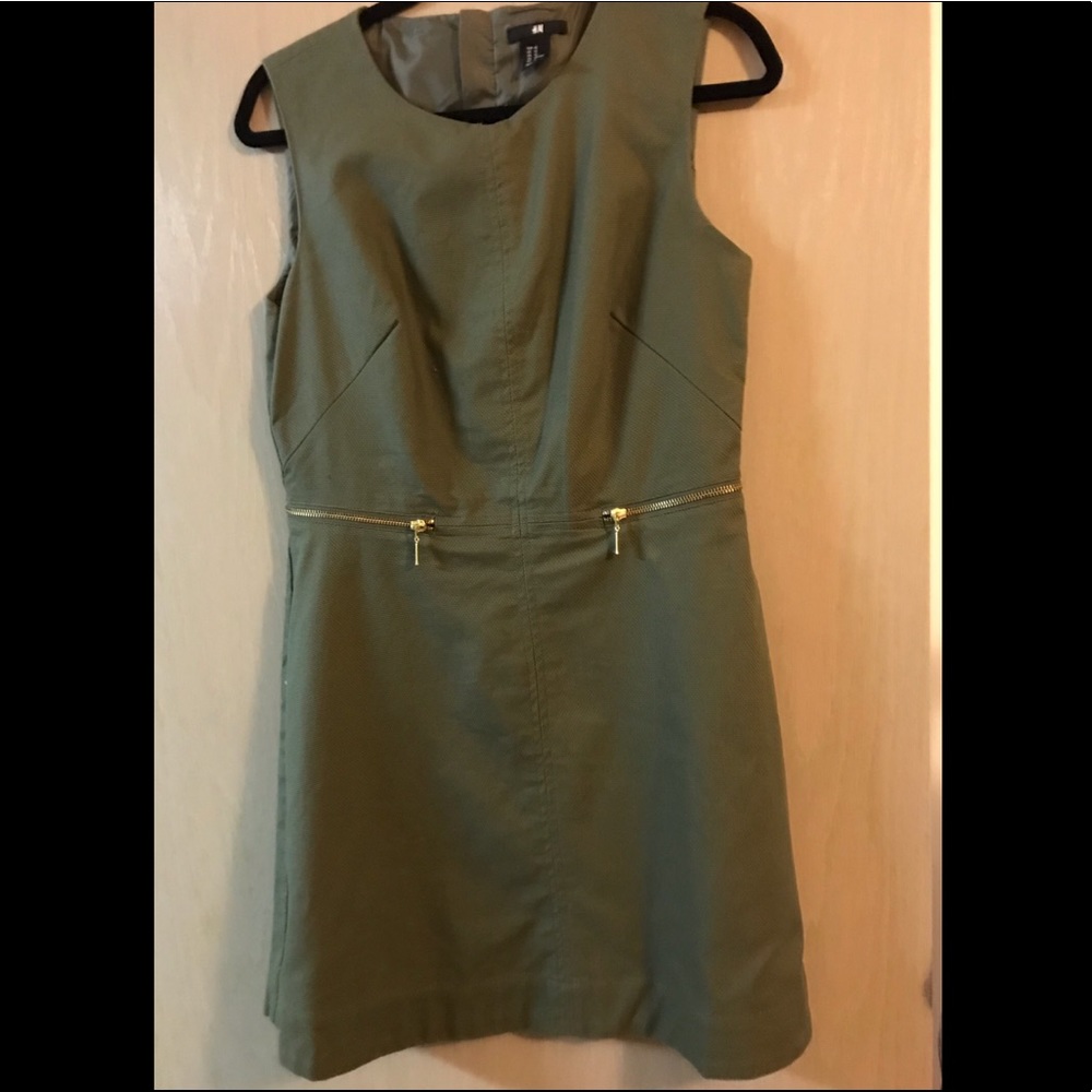 Army green structured Dress with zipper detail